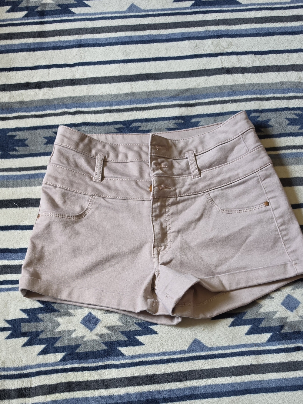 Women’s Light Pink High-Waist Denim Shorts